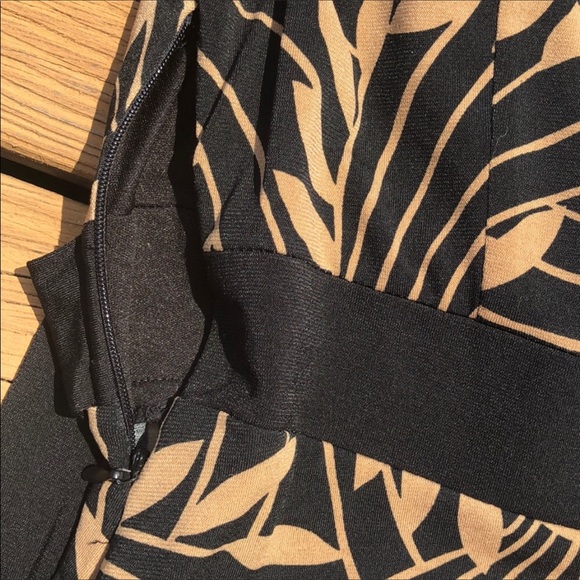 Dressbarn Empire Waist Dark Cottagecore Coquette Tie Faux Wrap Top Midi Dress 10 - Picture 7 of 12